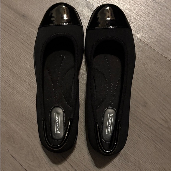 NWOT Laura Scott Size 8 Dress Shoe - Picture 3 of 5